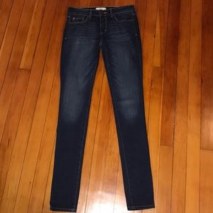 Abercrombie & Fitch Super Skinny Jeans